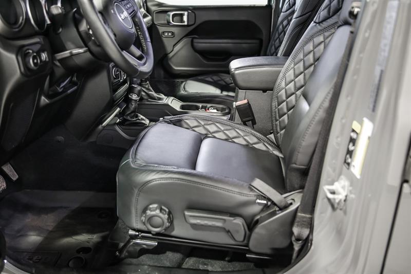 jeep Wrangler 2023 - 11