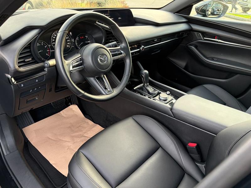 mazda Mazda3 Sport 2023 - 13