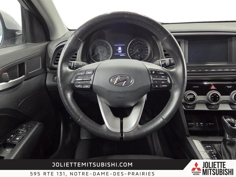 hyundai Elantra 2019 - 3