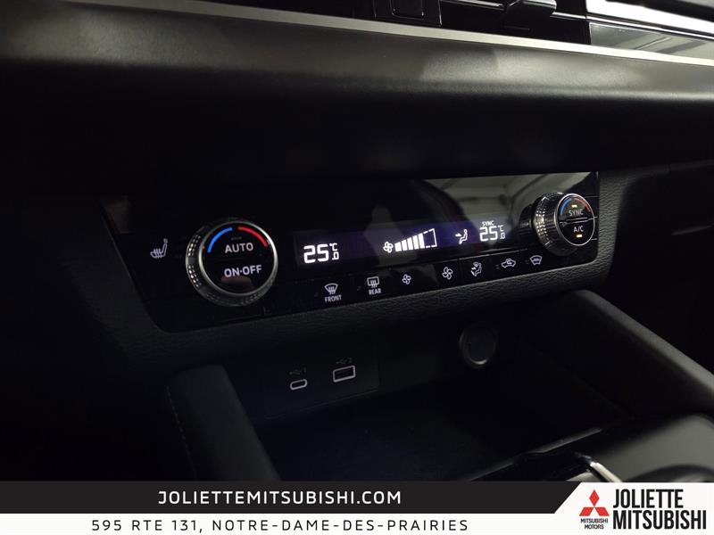 mitsubishi Outlander 2024 - 18