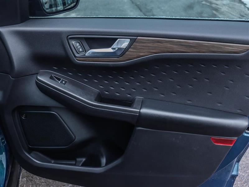 ford Escape 2020 - 17