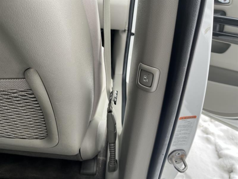 kia Sedona 2019 - 12