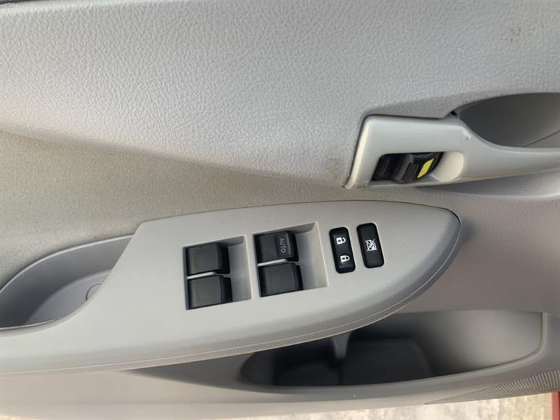 toyota Corolla 2010 - 10