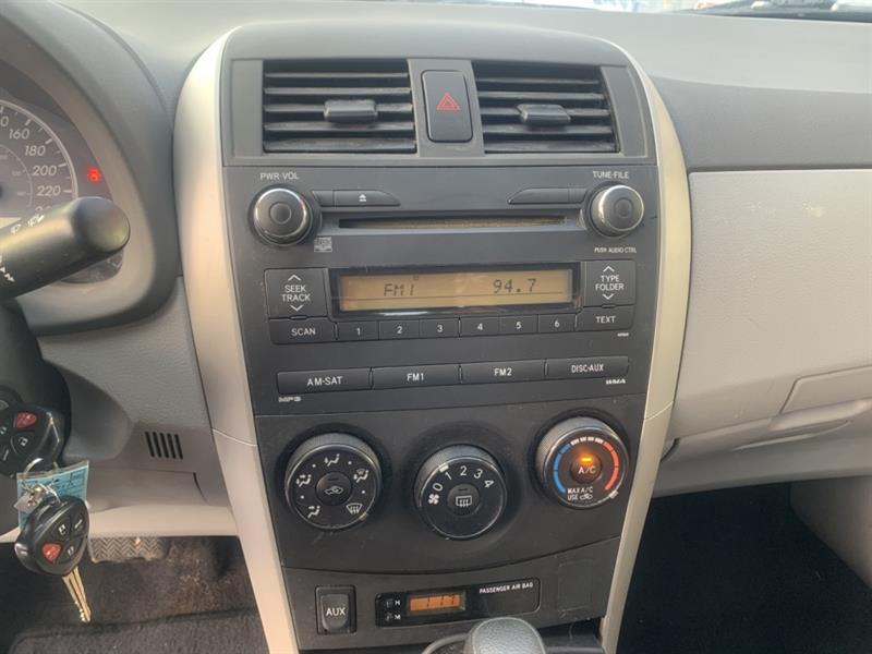 toyota Corolla 2010 - 13