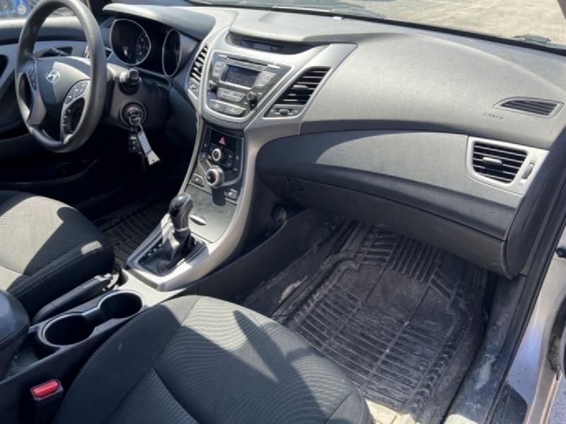 hyundai Elantra 2015 - 16