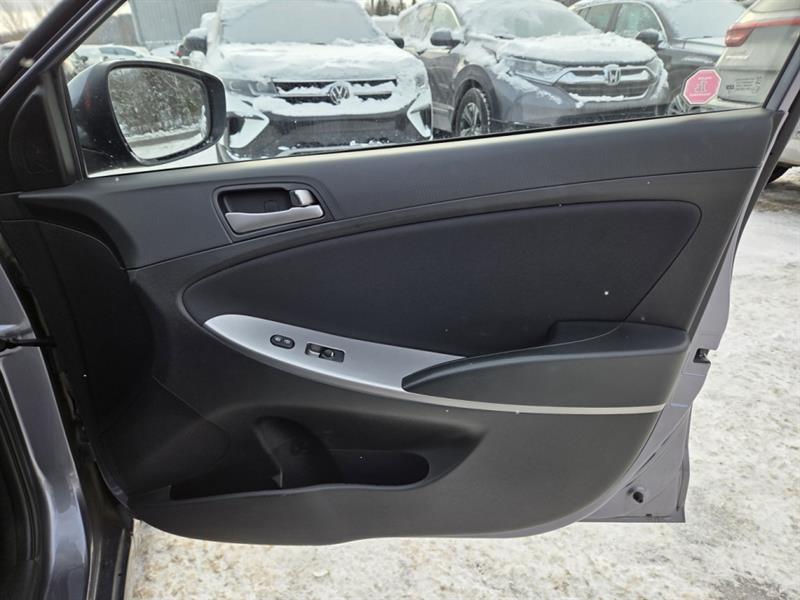 hyundai Accent 2016 - 18