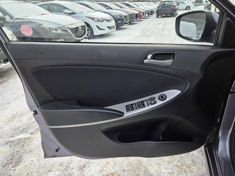 hyundai Accent 2016 - 22