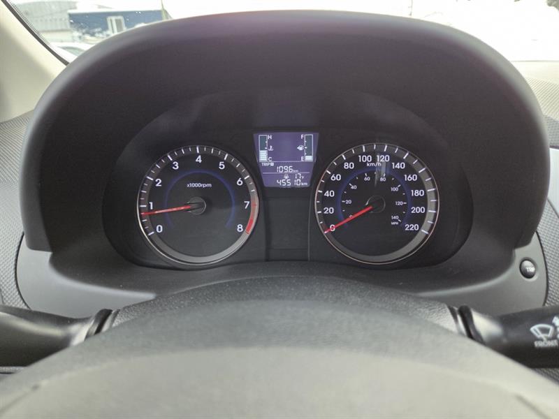 hyundai Accent 2016 - 29