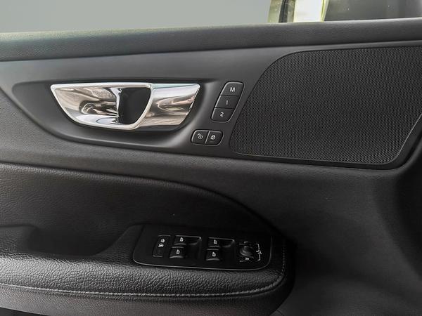 volvo V60 Cross Country 2020 - 16