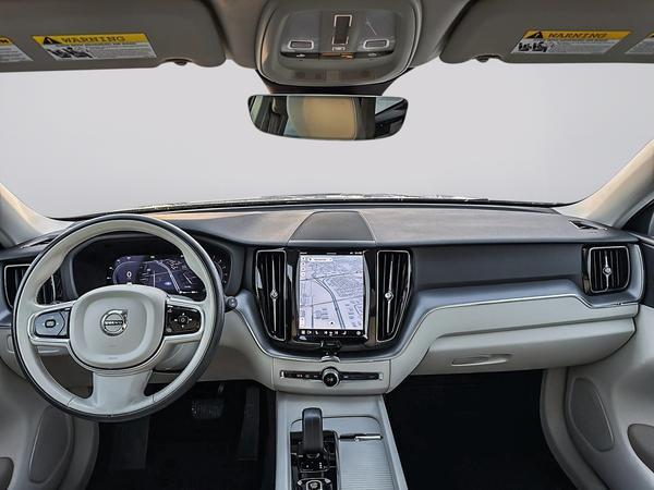 volvo XC60 2023 - 12