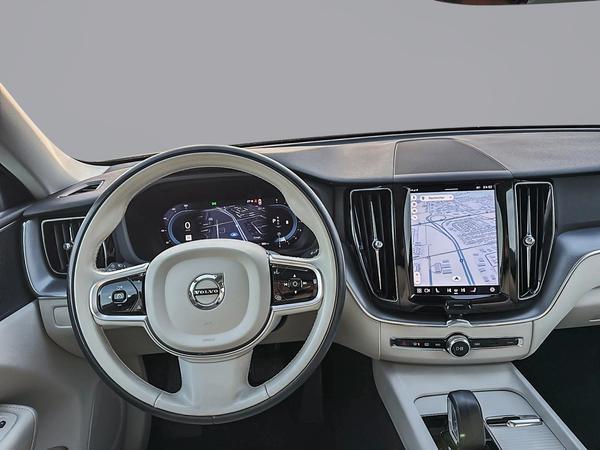 volvo XC60 2023 - 13