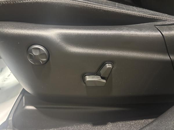 jeep Grand Cherokee 2021 - 10