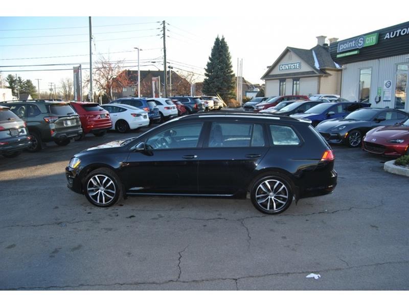 2017 Volkswagen Golf - Image 2