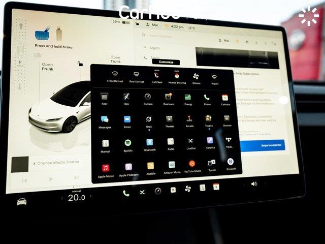 tesla Model 3 2024 - 24