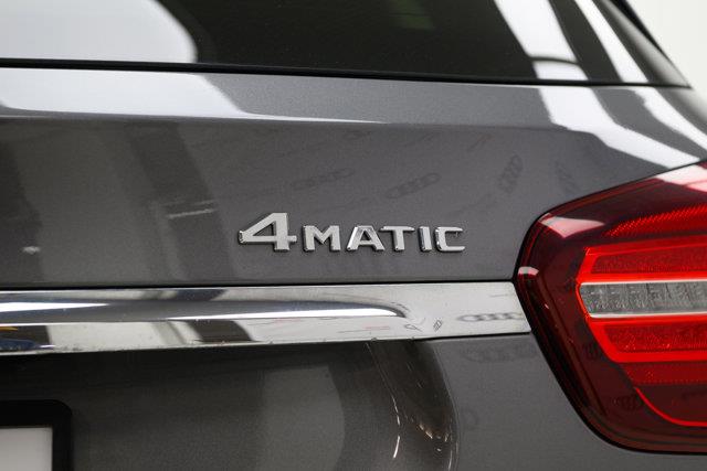 mercedes-benz GLA 2019 - 9