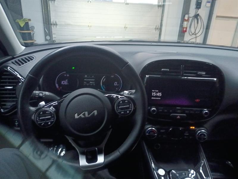 kia Soul EV 2023 - 22
