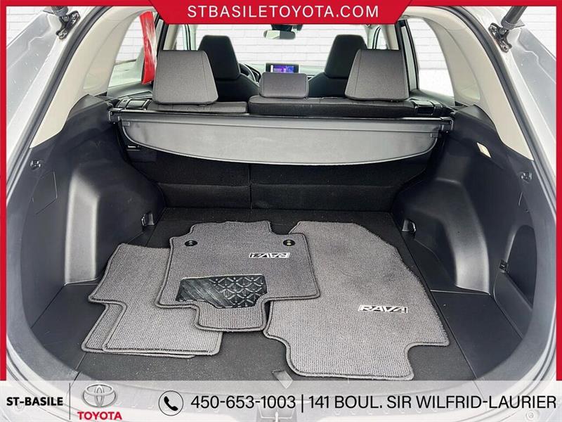 toyota RAV4 2023 - 11