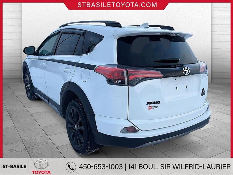 toyota RAV4 2018 - 9