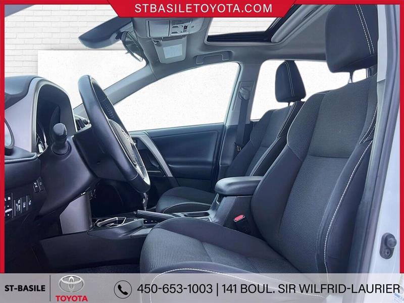 toyota RAV4 2018 - 14