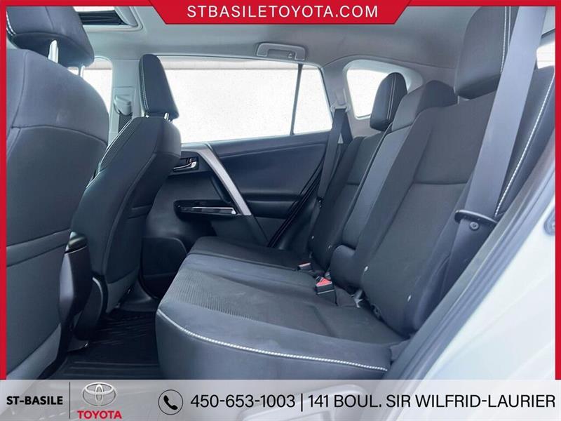 toyota RAV4 2018 - 15