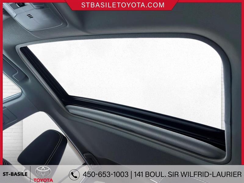 toyota RAV4 2018 - 24