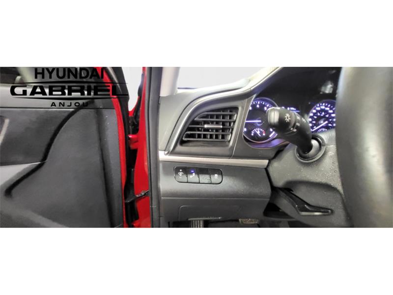 hyundai Elantra 2020 - 16