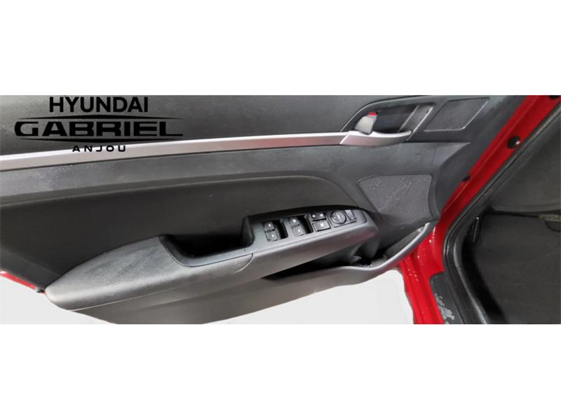 hyundai Elantra 2020 - 19