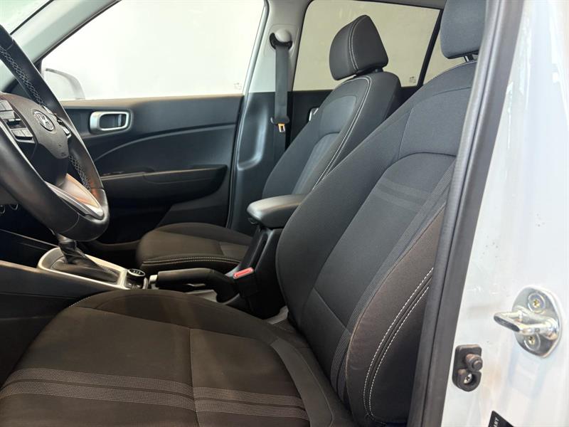 hyundai Venue 2022 - 12