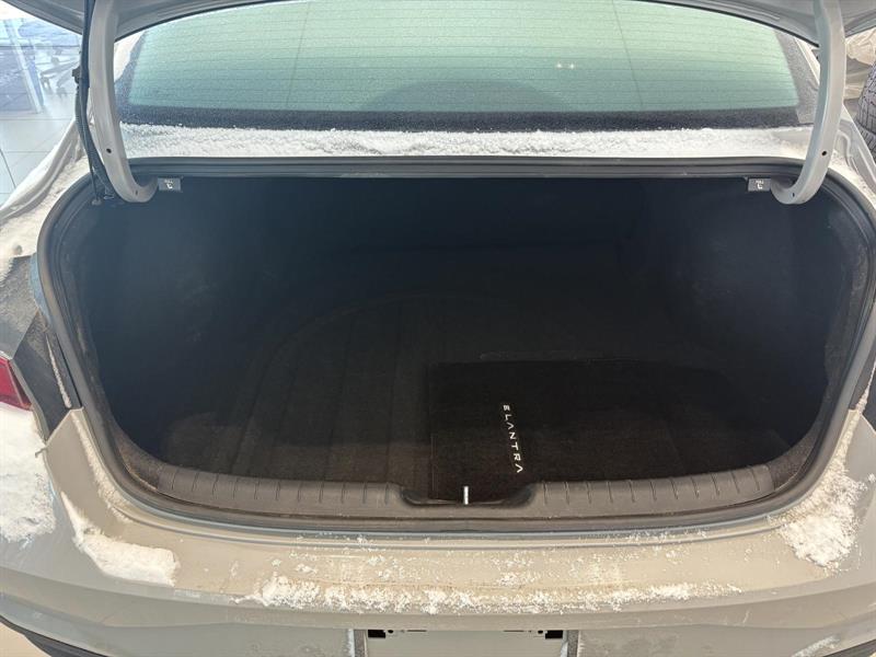 hyundai Elantra 2021 - 15