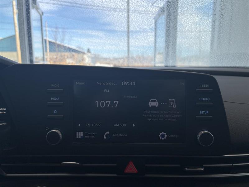 hyundai Elantra 2021 - 17