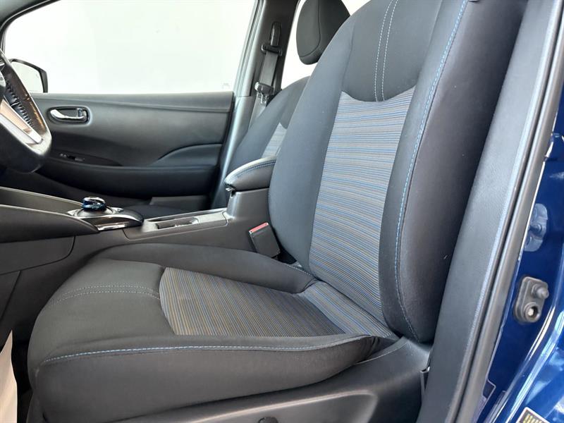 nissan LEAF 2019 - 11