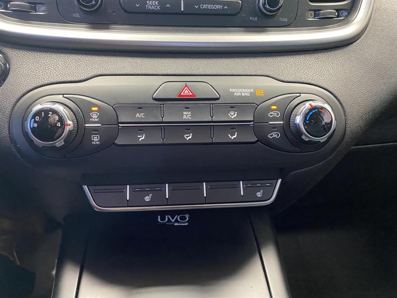 kia Sorento 2016 - 12