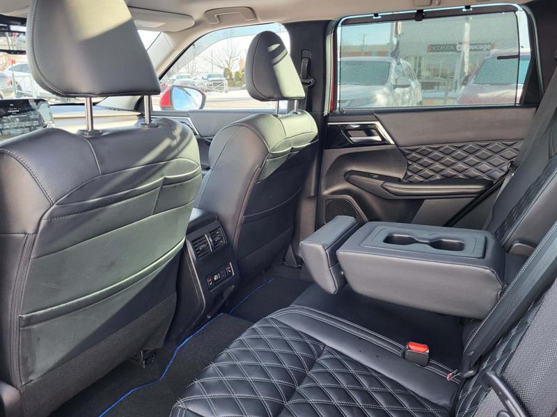 mitsubishi Outlander PHEV 2023 - 24