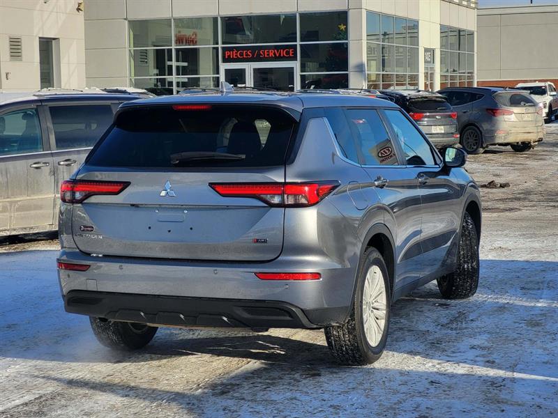 mitsubishi Outlander 2024 - 3