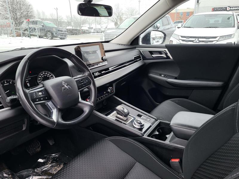 mitsubishi Outlander 2024 - 20