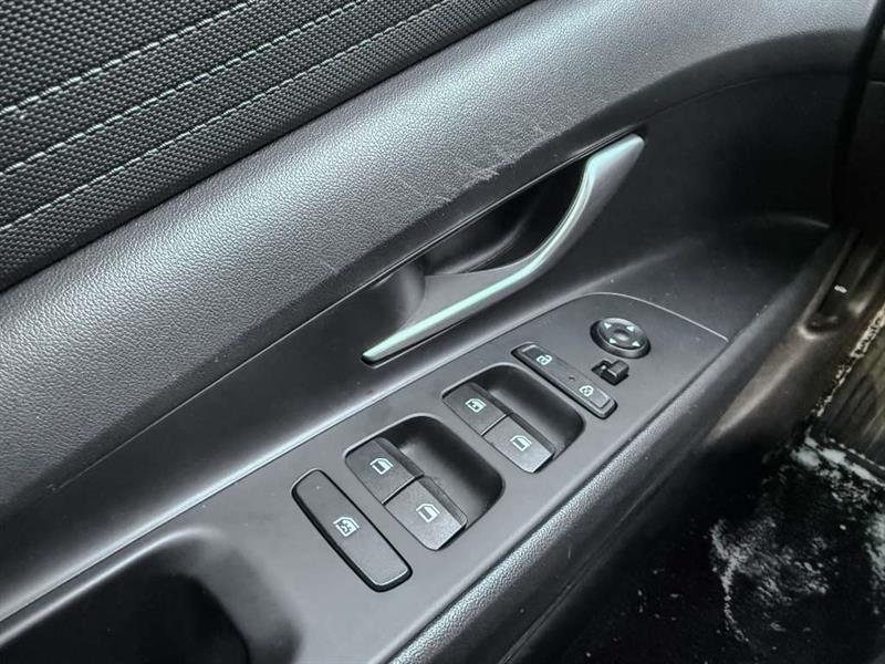 hyundai Elantra 2023 - 21