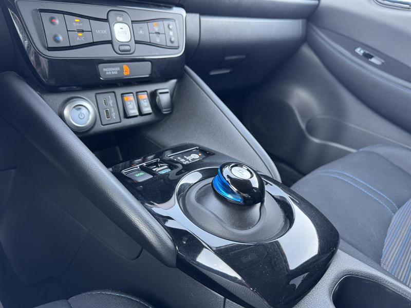 nissan LEAF 2023 - 18