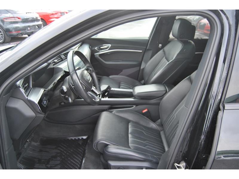 audi e-tron 2022 - 9