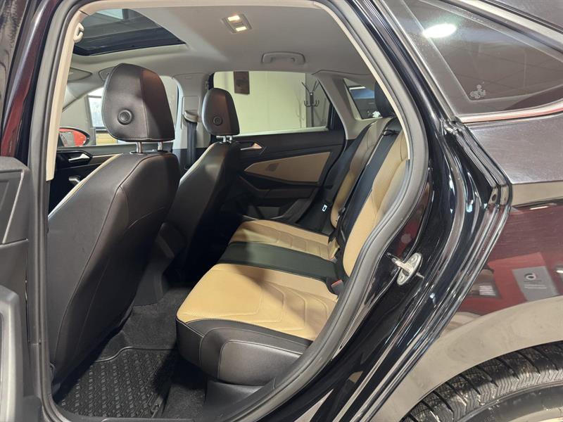 volkswagen Jetta 2019 - 12