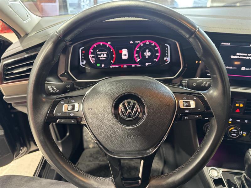 volkswagen Jetta 2019 - 16