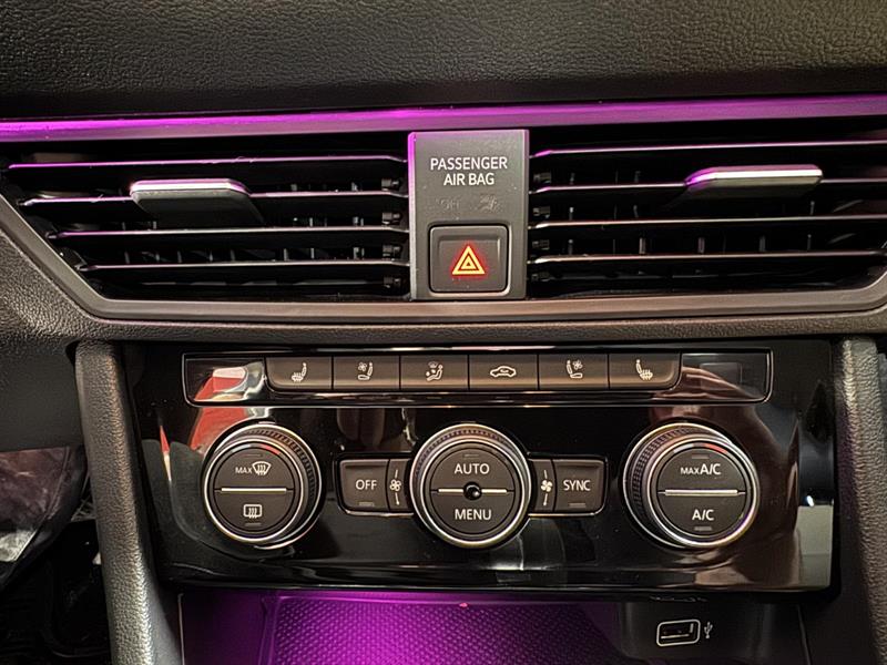 volkswagen Jetta 2019 - 23