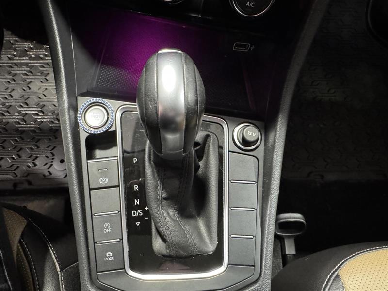 volkswagen Jetta 2019 - 24