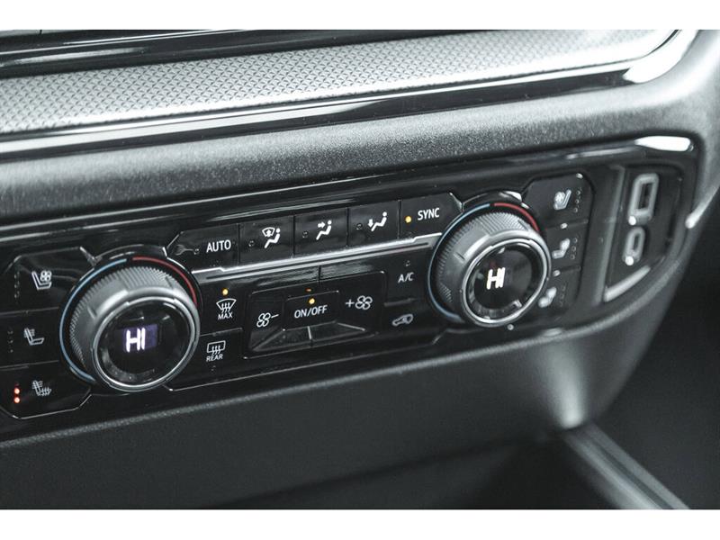 chevrolet Silverado 1500 2024 - 44