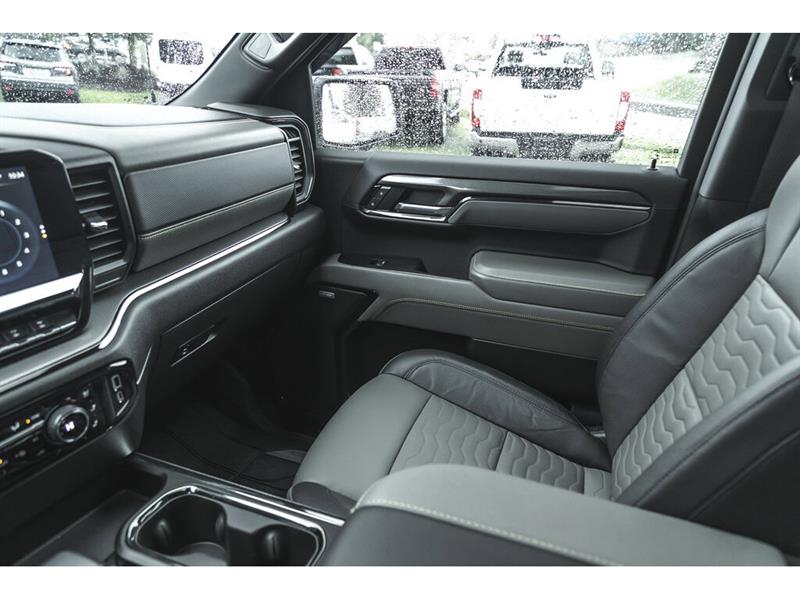 chevrolet Silverado 1500 2024 - 48