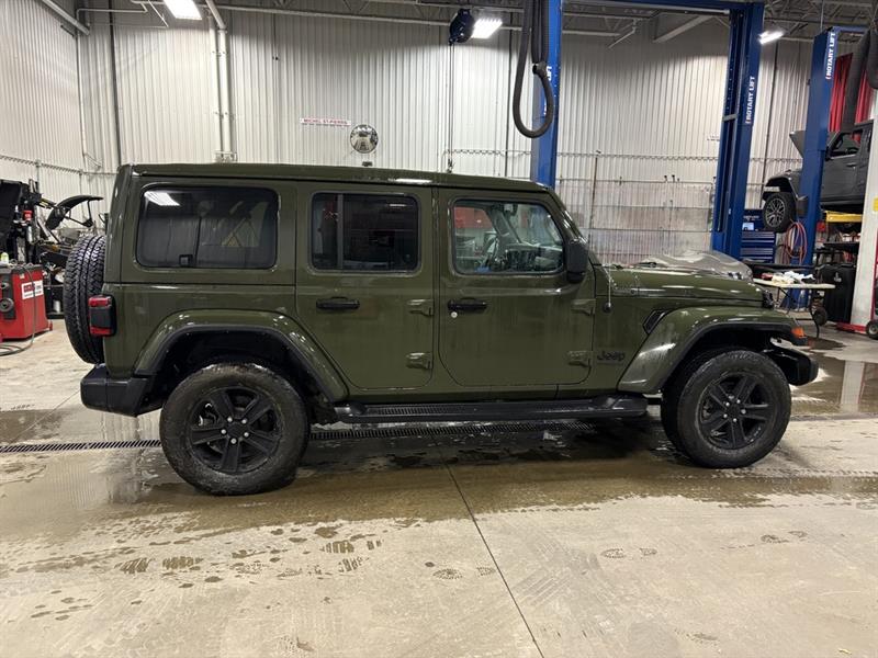 jeep Wrangler 2022 - 11