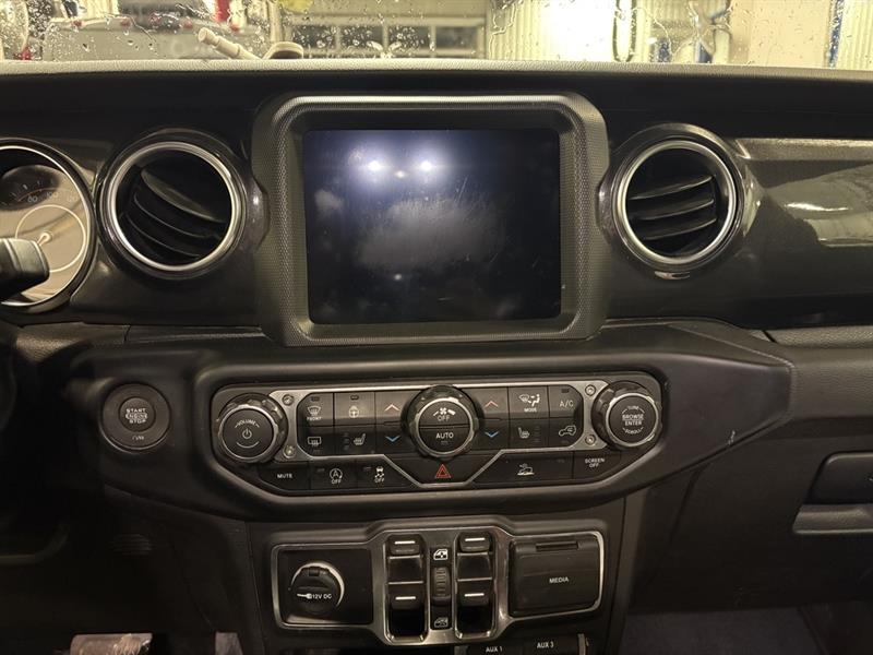 jeep Wrangler 2022 - 19