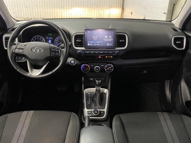 hyundai Venue 2022 - 19