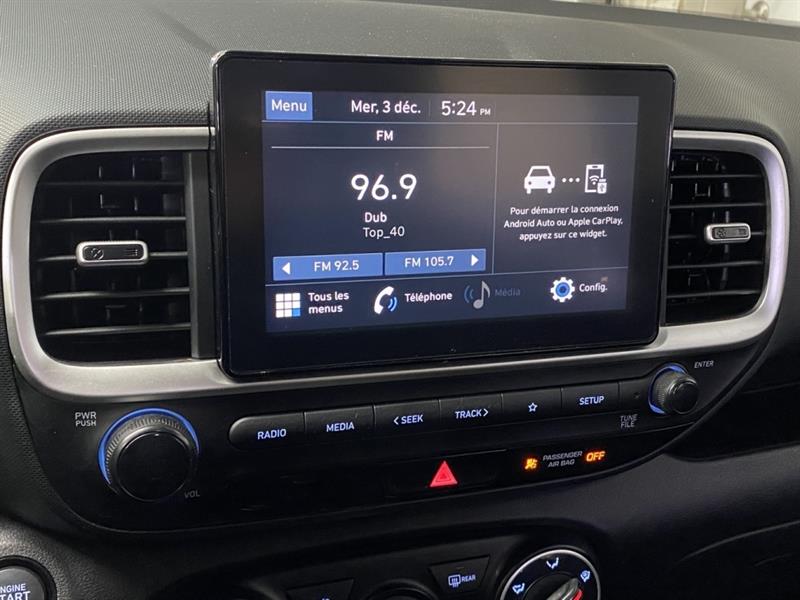 hyundai Venue 2022 - 25