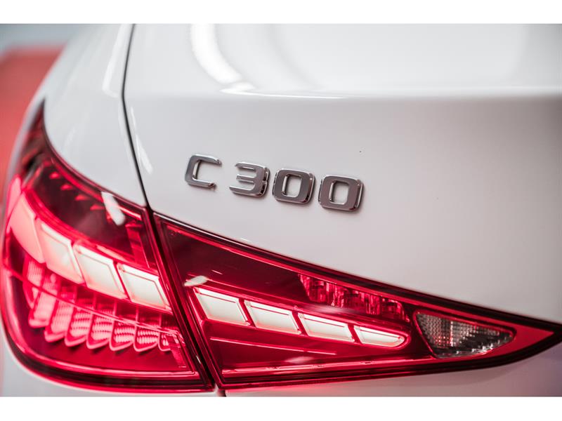 mercedes-benz C300 2023 - 8