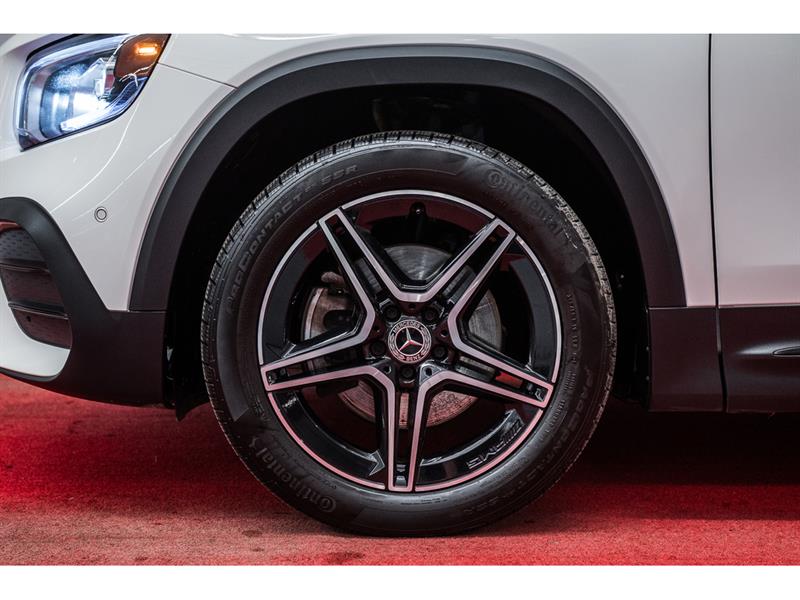 mercedes-benz GLB250 2023 - 4